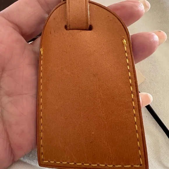 Sale price no offers Louis Vuitton Tan Leather luggage tag - Picture 5 of 7